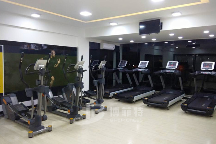 蜜桃视频黄色视频印度客户健身房案例